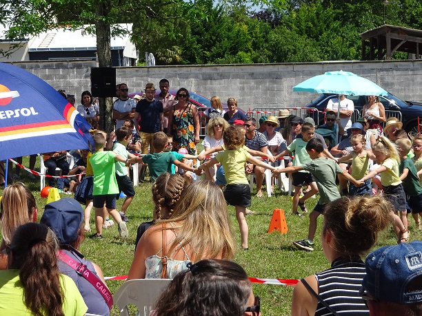 Fete Ecole 23 Danse MS GS