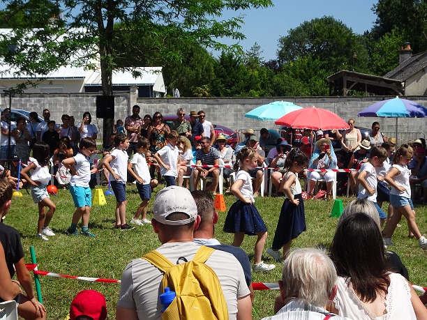 Fete Ecole 23 Danse CP CE1