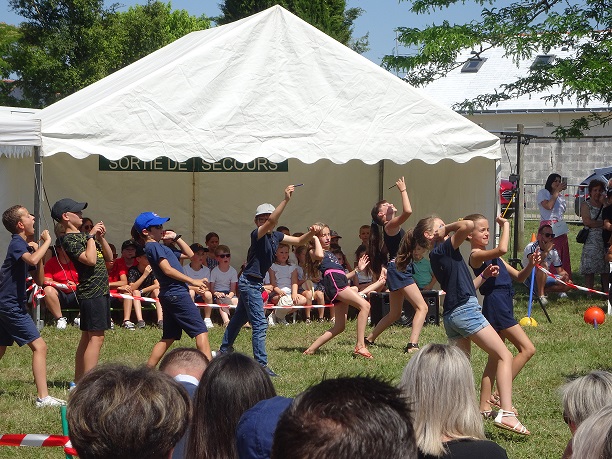 Fete Ecole 23 Danse CE2 CM1